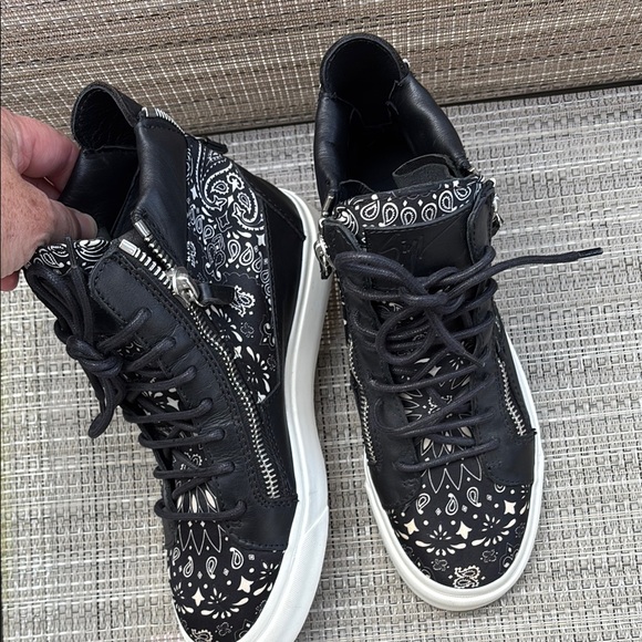 Giuseppe Zanotti Black White Zippers High-Top Sneakers-6 - Picture 11 of 13
